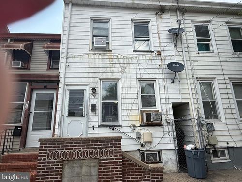 218 Elmer St, Trenton, NJ, 08611-1511 | Card Image