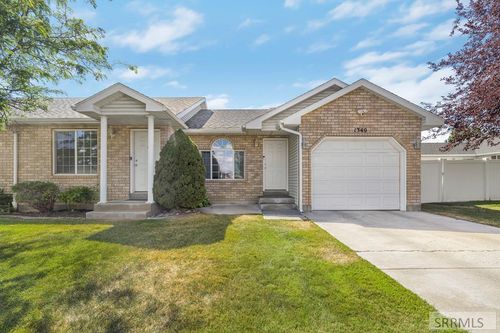 1340 Tie Breaker Dr, Ammon, ID, 83406-4701 | Card Image