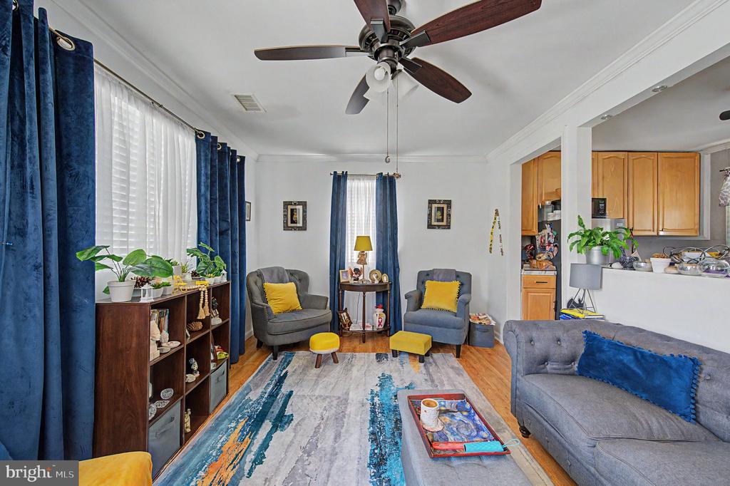 Residential in MAYS LANDING 3