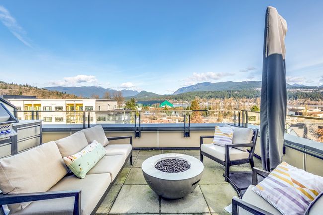 2323 St Johns Street, Townhouse with 3 bedrooms, 2 bathrooms and 2 parking in Port Moody BC | Image 19