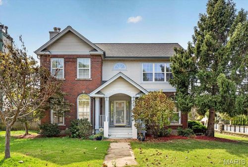 4166 Westminster Pl, Saint Louis, MO, 63108-3131 | Card Image