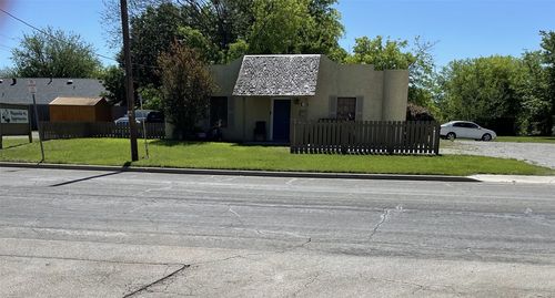 apt-c-1100 Magnolia St, Brownwood, TX, 76801-5804 | Card Image