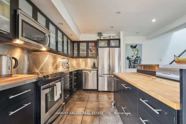 408 Ontario St, House other with 5 bedrooms, 5 bathrooms and 1 parking in Toronto ON | Image 10