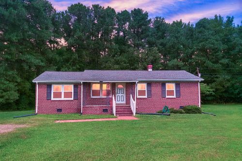 3567 Dry Bread Rd, White Plains, VA, 23893-2205 | Card Image