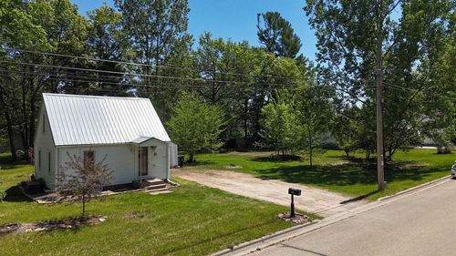 1202 S Andrews Street, Shawano, WI, 54166 | Card Image