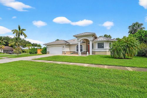 2701 Yarmouth Dr, Wellington, FL, 33414-7650 | Card Image