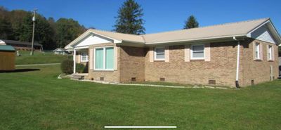 4578 Baptist Valley Rd, House other with 3 bedrooms, 2 bathrooms and null parking in North Tazewell VA | Image 2