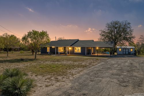 1459 Westward Trl, Uvalde, TX, 78801 | Card Image