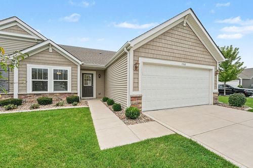 2950 Daintree Way, Valparaiso, IN, 46385-7840 | Card Image