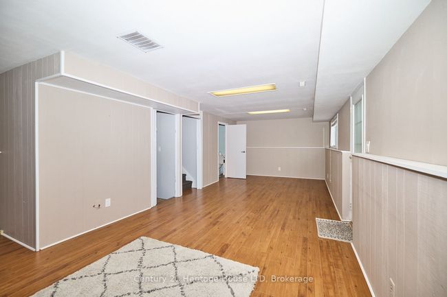 1383 Garrison Rd, House other with 3 bedrooms, 2 bathrooms and 8 parking in Fort Erie ON | Image 19