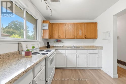 159 Montebello Dr, London, ON, N5W1S1 | Card Image