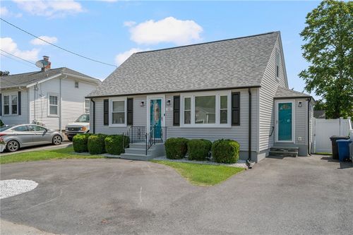 45 Burnett St, Johnston, RI, 02919-5126 | Card Image