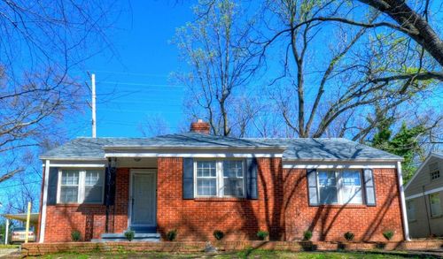 3240 N Waynoka Cir, Memphis, TN, 38111-3616 | Card Image