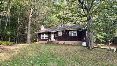 580 Rolling Pines Drive, Chestnuthill Twp, PA, 18353 | Card Image