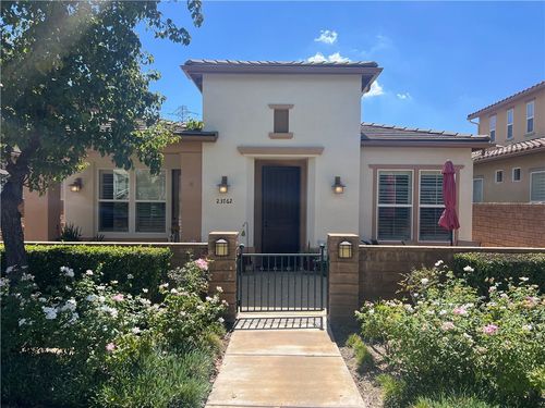 23762 Maple Leaf Ct, Valencia, CA, 91354-1879 | Card Image