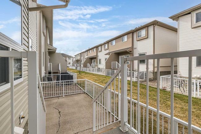 362 Washington Way Se, Townhouse with 4 bedrooms, 4 bathrooms and 2 parking in Medicine Hat AB | Image 47