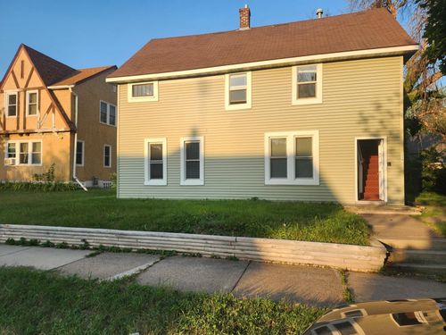 119 10th Ave S, South Saint Paul, MN, 55075-2215 | Card Image