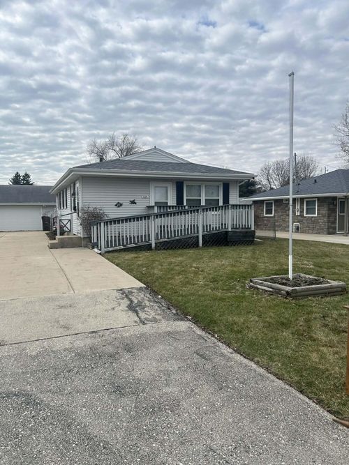 1625 Johnson Ave, Caledonia, WI, 53402-2449 | Card Image