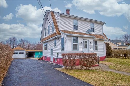 43 Knipfer Ave, Easthampton, MA, 01027-1749 | Card Image