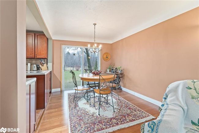 11317 Regional Rd 25, House other with 3 bedrooms, 1 bathrooms and 8 parking in Halton Hills ON | Image 5