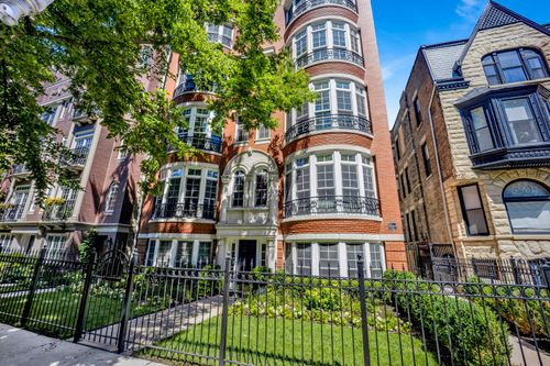 1e-626 W Wrightwood Ave, Chicago, IL, 60614-4072 | Card Image