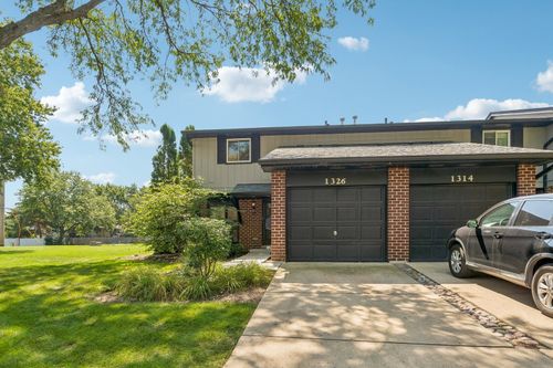 1326 Loughborough Ct, Wheaton, IL, 60189-7615 | Card Image