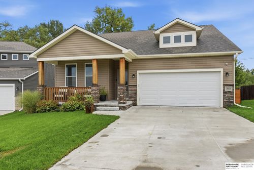 18406 Emiline Street, Omaha, NE, 68136 | Card Image