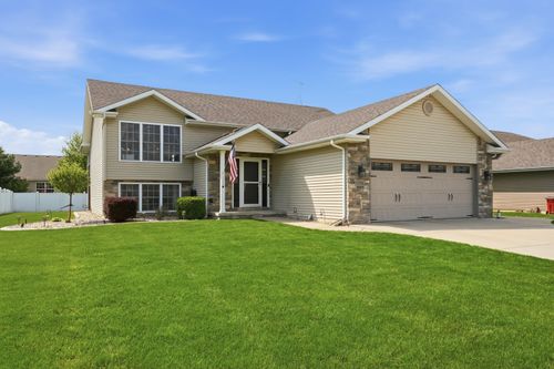 14720 Euclid St, Cedar Lake, IN, 46303-7218 | Card Image