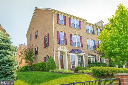 5034-5034 Strawbridge Ter, PERRY HALL, MD, 21128-8942 | Card Image