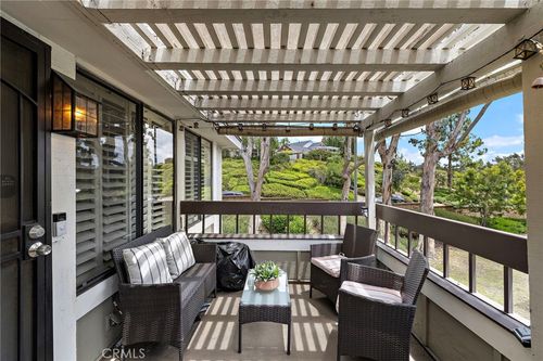 5h-22278 Redwood Pointe, Lake Forest, CA, 92630 | Card Image