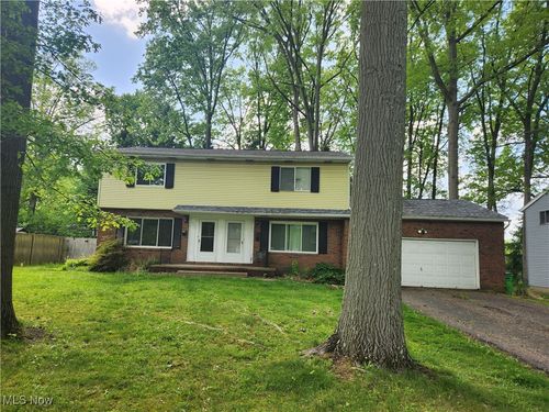 3780 Osage St, Stow, OH, 44224-4249 | Card Image