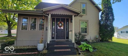1301 5th St, Covington, IN, 47932-1035 | Card Image