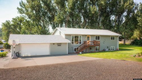 1241 Lane 14, Worland, WY, 82401-9565 | Card Image