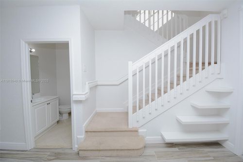 unit-12-9219 Sw 227th St, Cutler Bay, FL, 33190-1887 | Card Image