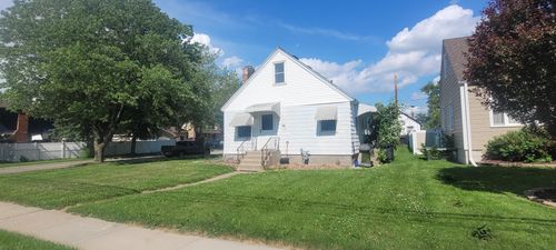 1064 Oakdale Ave, West Saint Paul, MN, 55118-1506 | Card Image