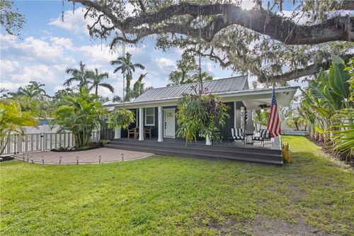 217 9th St E, Bradenton, FL, 34208-1219 | Card Image