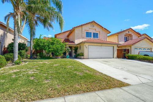 2185 Holder Ln, Tracy, CA, 95377 | Card Image