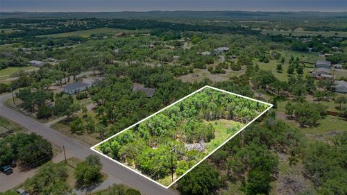 408 Rust Ranch Rd, Blanco, TX, 78606-5662 | Card Image