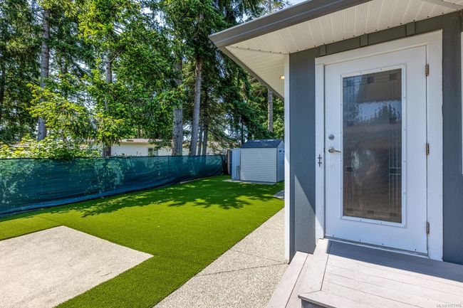 2125 Stadacona Dr, House other with 3 bedrooms, 2 bathrooms and 1 parking in Comox BC | Image 25