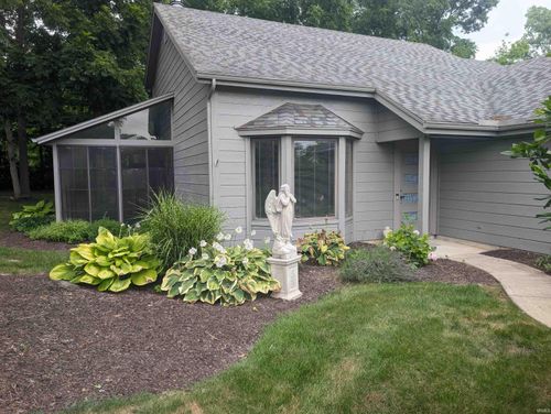 7001 Sweet Gum Ct, Fort Wayne, IN, 46804-4782 | Card Image