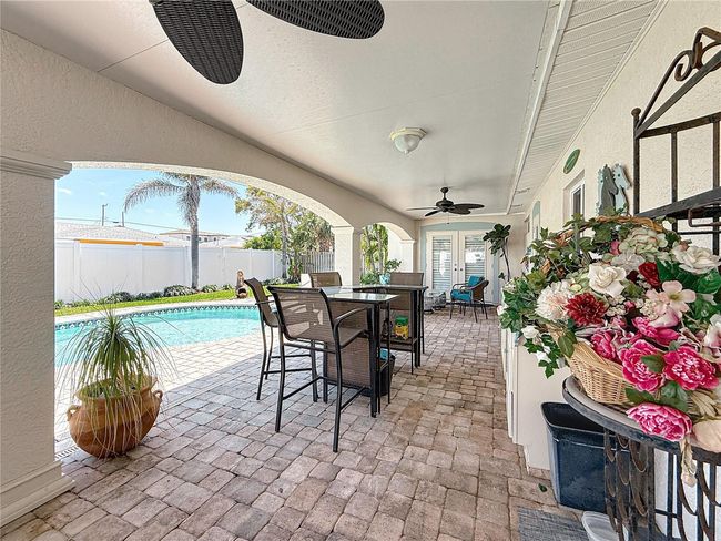 2593 W Vina Del Mar Blvd, House other with 3 bedrooms, 2 bathrooms and null parking in ST PETE BEACH FL | Image 22