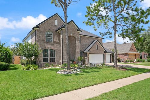 10003 Brookshore Ln, Pearland, TX, 77584-3060 | Card Image