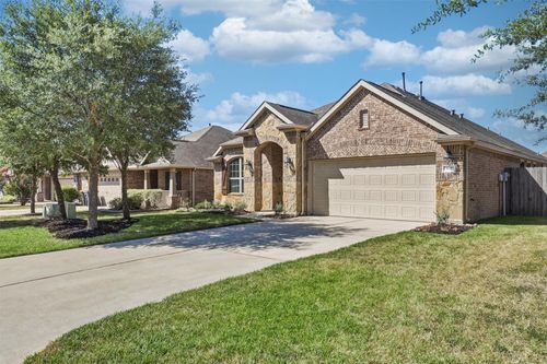 637 Maple Point Drive E, Conroe, TX, 77301 | Card Image