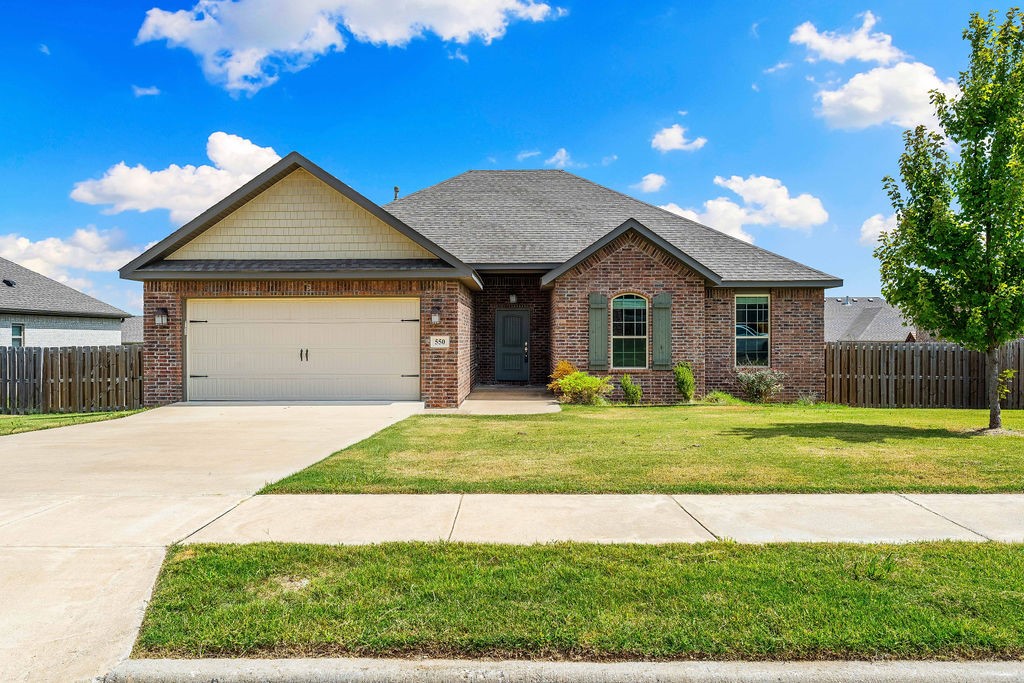 Captain Stockton St, Prairie Grove, AR 72753