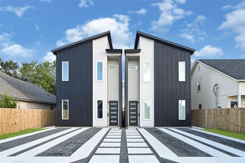 b-327 Tite St, Houston, TX, 77029-4669 | Card Image