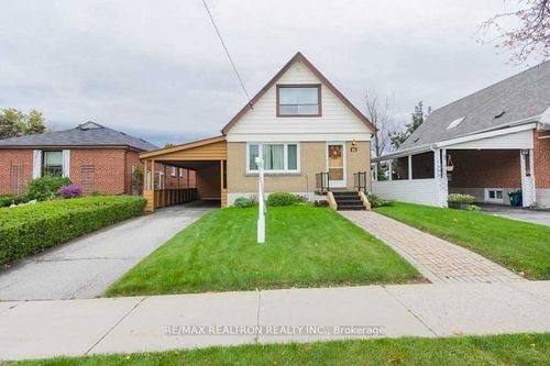 25 Merryfield Dr, Scarborough, ON, M1P1J3 | Card Image