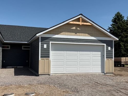 36 Mackin Ct, Kalispell, MT, 59901-6220 | Card Image