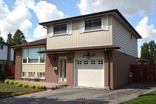 62 Brant Crt, Oshawa, ON, L1G4M9 | Card Image