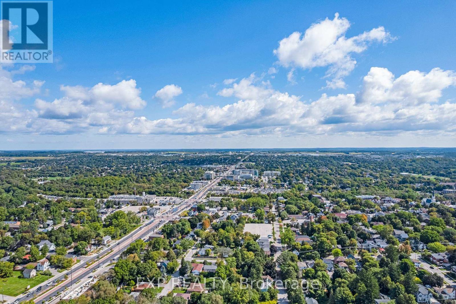 Residential Lease in Newmarket (Central Newmarket)
