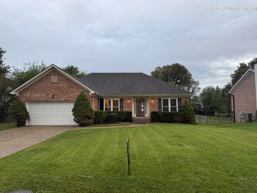 12002 Valley Dr, Goshen, KY, 40026-9411 | Card Image